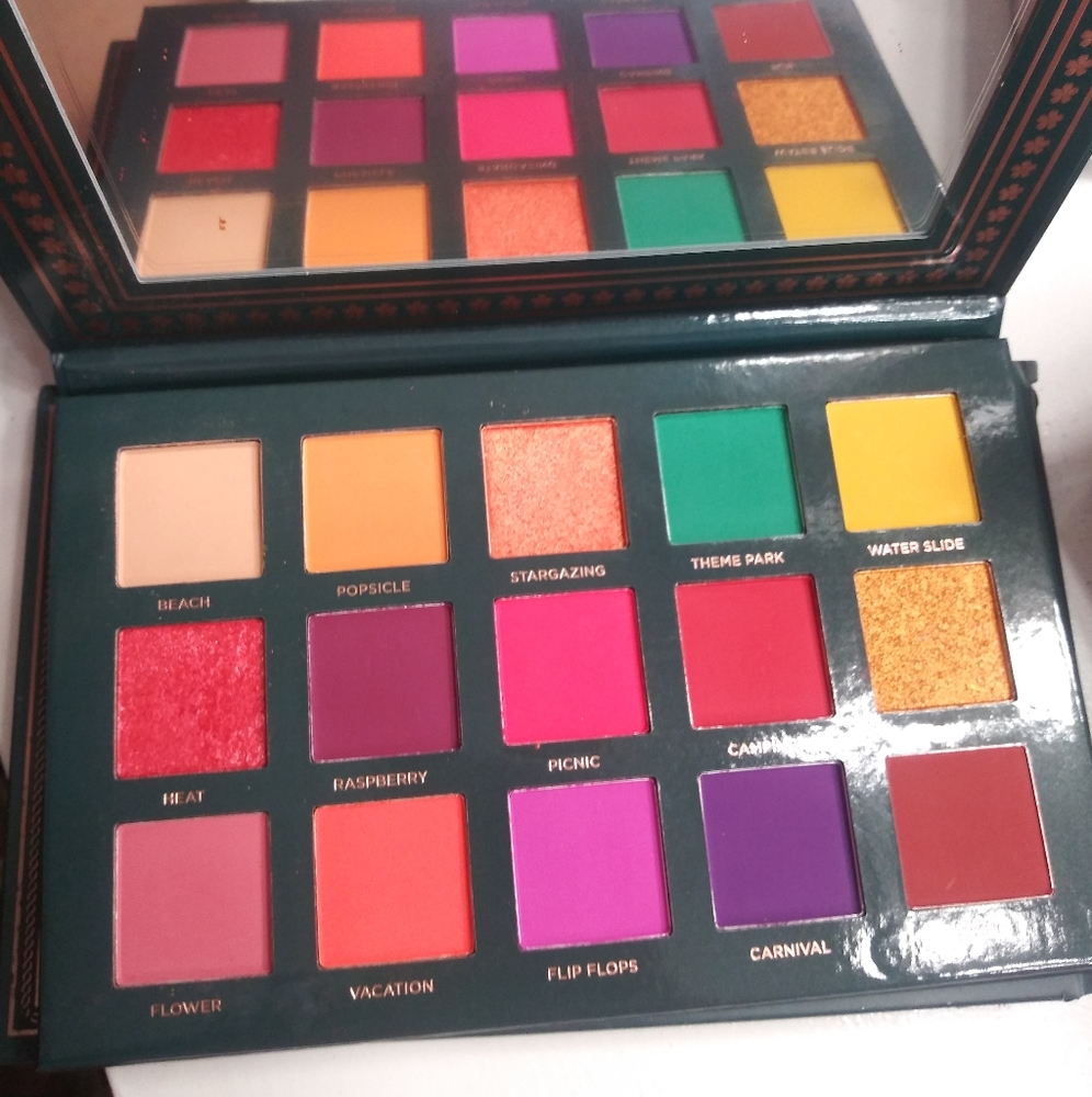Eyeshadow pallate